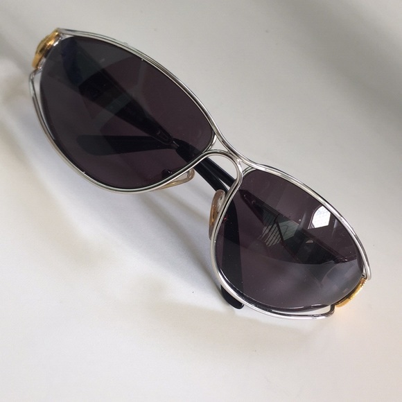 Laura Biagiotti Sunglasses - Picture 8 of 8